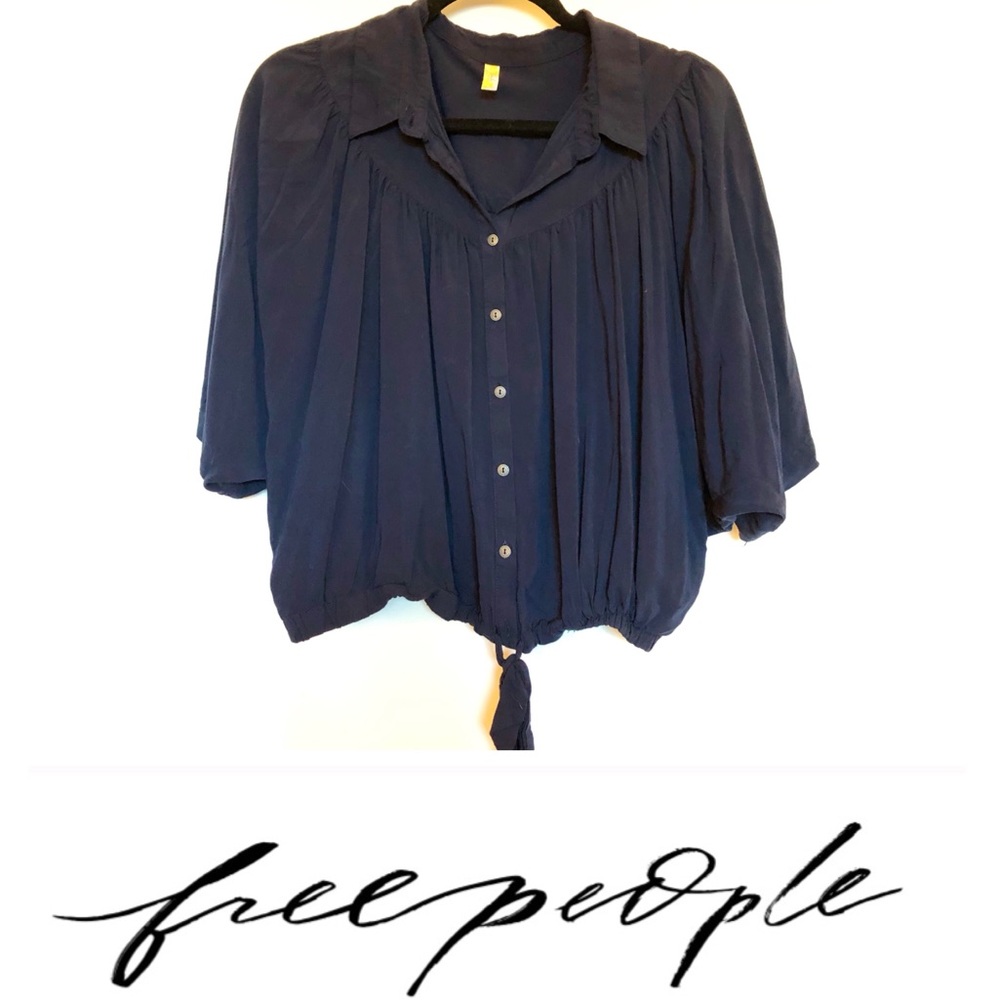 LAST CHANCE Free People Collared Front Tie Top